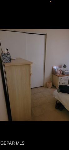 2121 LAKE OMEGA Street, El Paso, TX 79936