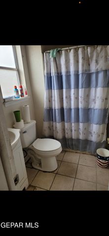 2121 LAKE OMEGA Street, El Paso, TX 79936