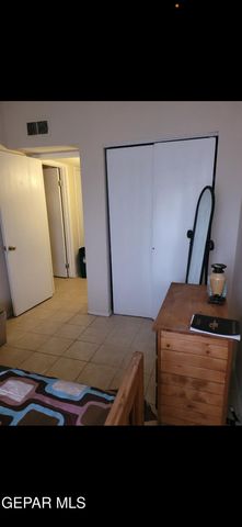 2121 LAKE OMEGA Street, El Paso, TX 79936