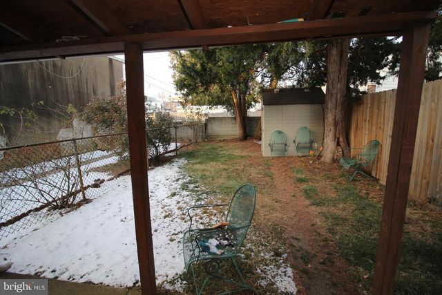 1117 CHESTNUT ST, Reading, PA 19602