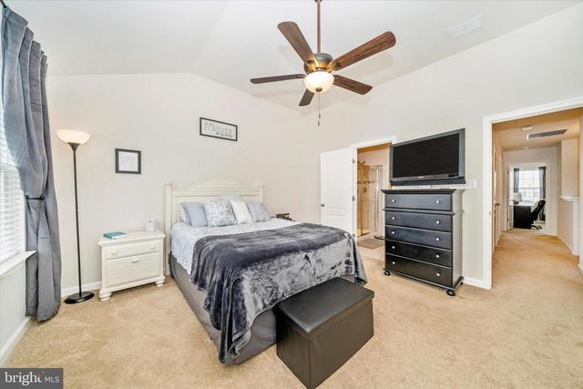 8456 RANDELL RIDGE RD, Frederick, MD 21704