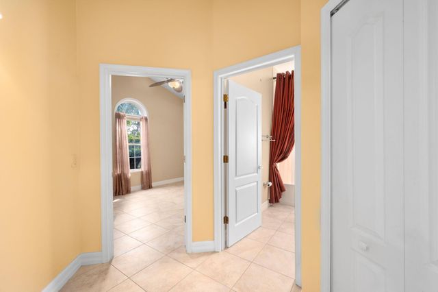 5125 Southwind Trail, Fort Pierce, FL 34951