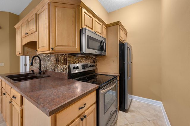 5125 Southwind Trail, Fort Pierce, FL 34951