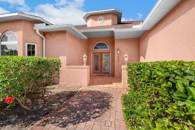 5125 Southwind Trail, Fort Pierce, FL 34951