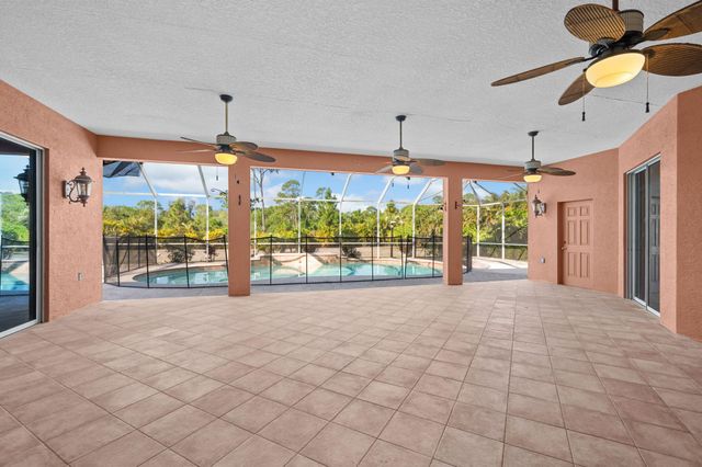 5125 Southwind Trail, Fort Pierce, FL 34951
