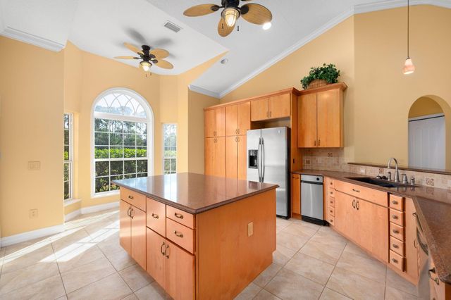 5125 Southwind Trail, Fort Pierce, FL 34951