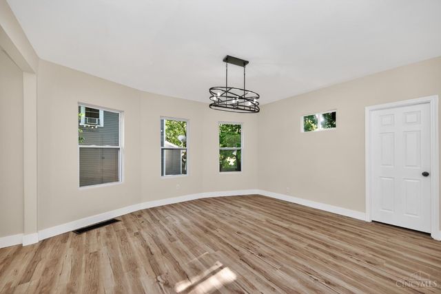 5345 Chapman Street, Cincinnati, OH 45227