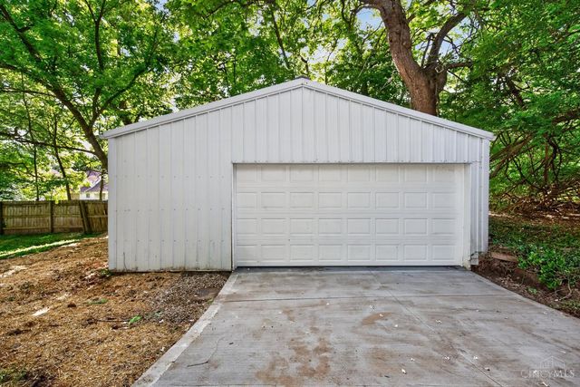 5345 Chapman Street, Cincinnati, OH 45227