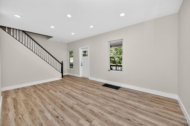 5345 Chapman Street, Cincinnati, OH 45227