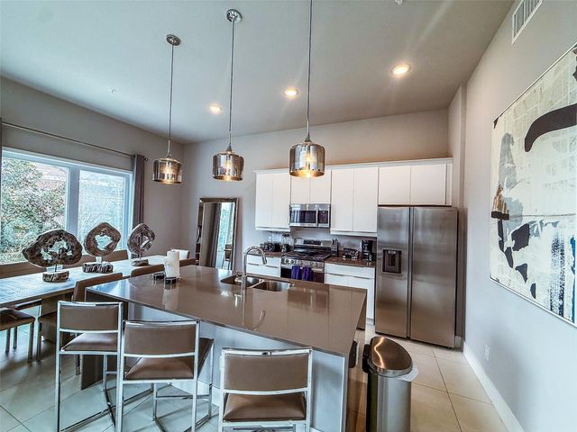 7760 SANDY RIDGE DRIVE 204, Reunion, FL 34747