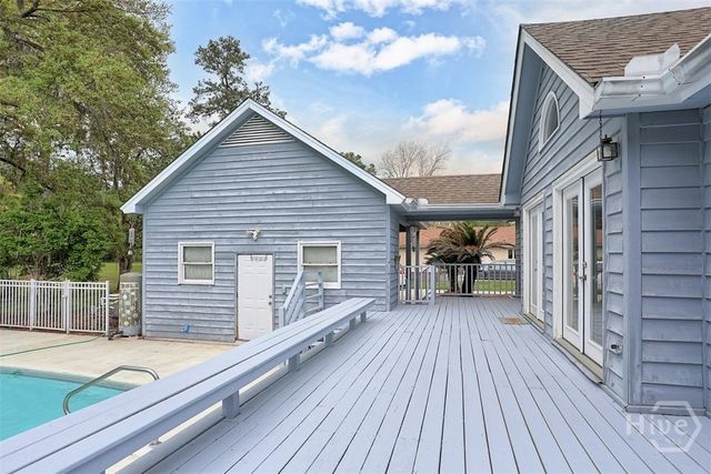 1765 Grove Point Road, Savannah, GA 31419