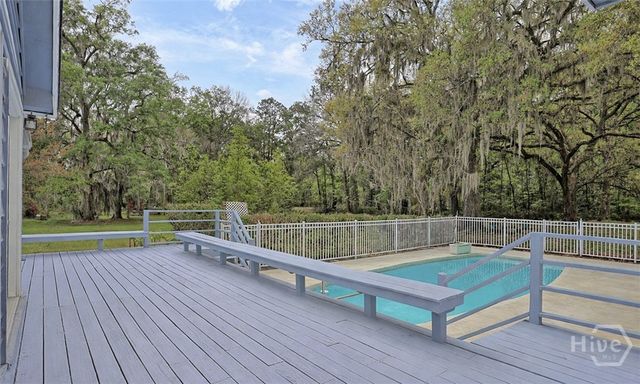 1765 Grove Point Road, Savannah, GA 31419
