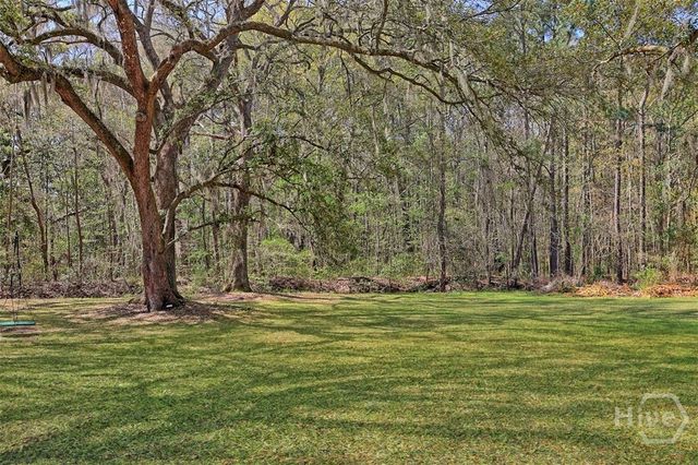 1765 Grove Point Road, Savannah, GA 31419