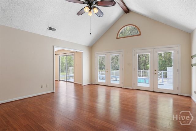 1765 Grove Point Road, Savannah, GA 31419