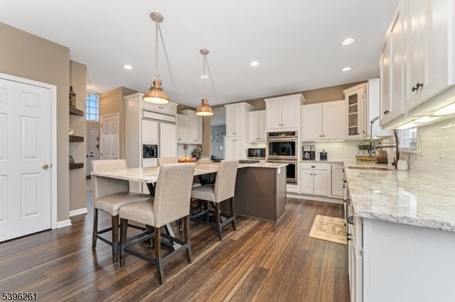 7 Maple Springs Road, Alexandria Twp., NJ 08867
