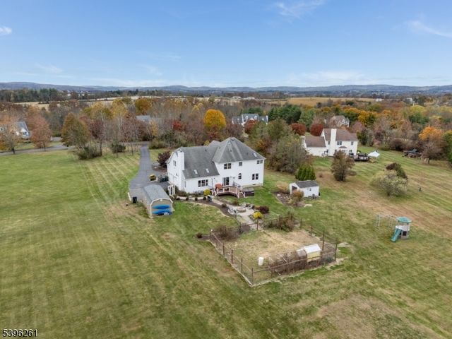 7 Maple Springs Road, Alexandria Twp., NJ 08867