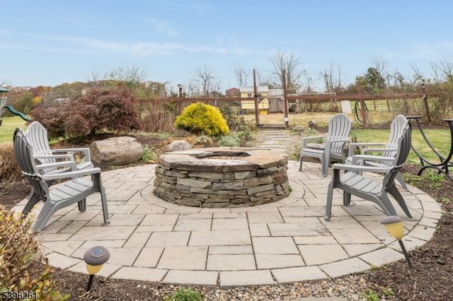 7 Maple Springs Road, Alexandria Twp., NJ 08867