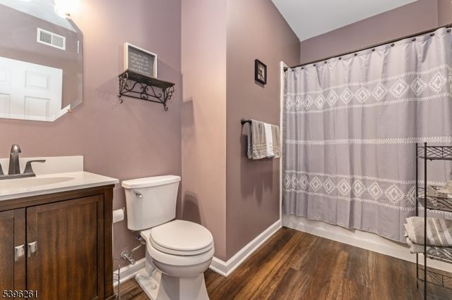7 Maple Springs Road, Alexandria Twp., NJ 08867
