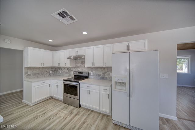 561 West Jarvis Road, Pahrump, NV 89060