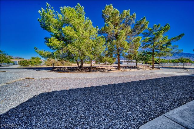 561 West Jarvis Road, Pahrump, NV 89060