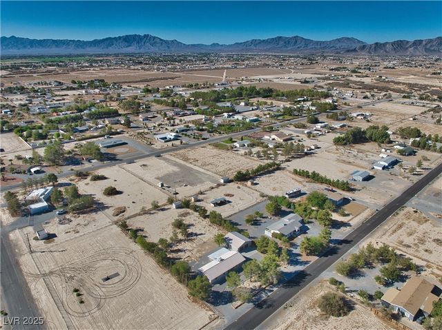 561 West Jarvis Road, Pahrump, NV 89060