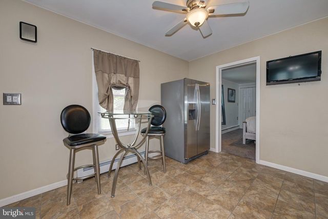 130 GREENWOOD AVE, Burlington, NJ 08016