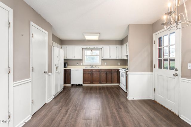 3228 Woodside Avenue, Graham, NC 27253