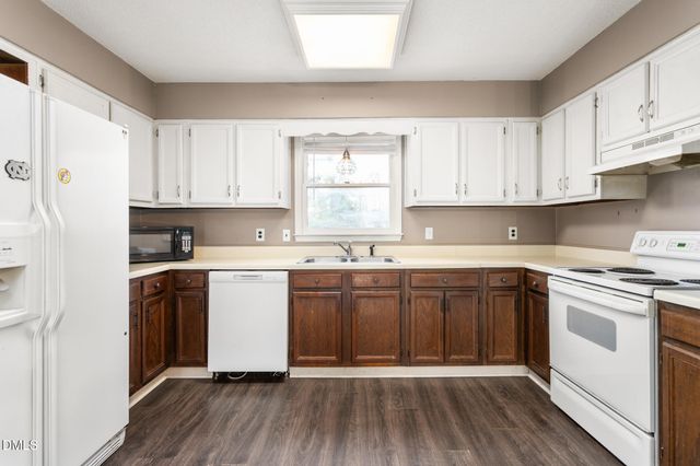 3228 Woodside Avenue, Graham, NC 27253