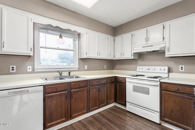 3228 Woodside Avenue, Graham, NC 27253