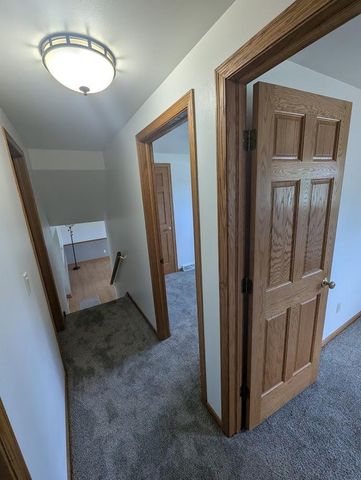 1640 S WESTHAVEN DRIVE, Oshkosh, WI 54904
