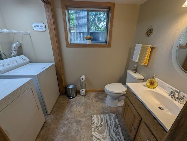 1640 S WESTHAVEN DRIVE, Oshkosh, WI 54904