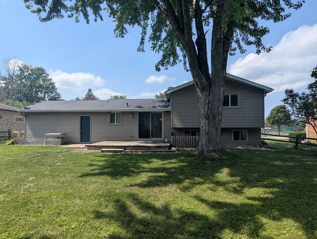 1640 S WESTHAVEN DRIVE, Oshkosh, WI 54904