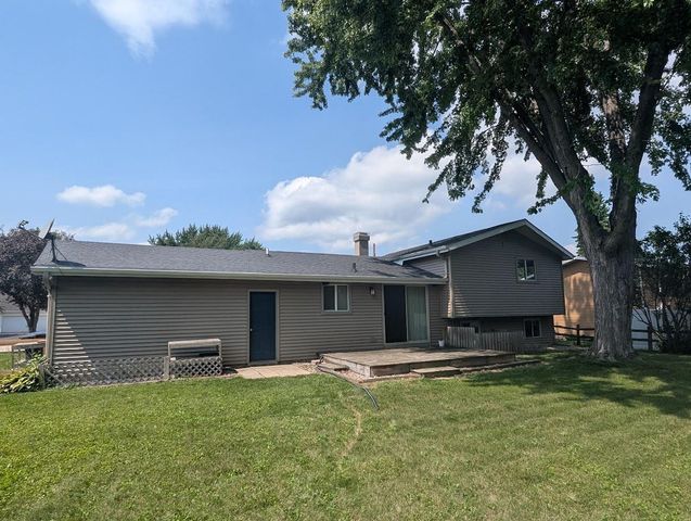 1640 S WESTHAVEN DRIVE, Oshkosh, WI 54904