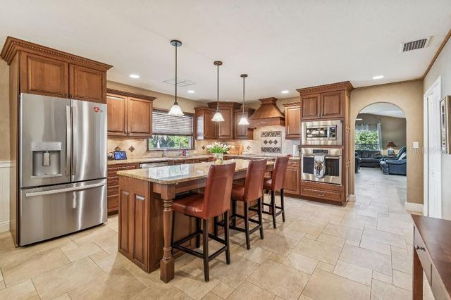 3803 BAYSIDE CIRCLE, Bradenton, FL 34210