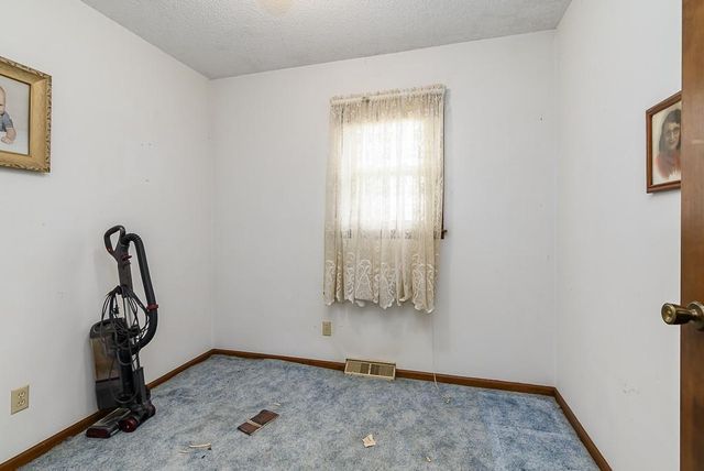 406 Ash Street, Linwood, KS 66052