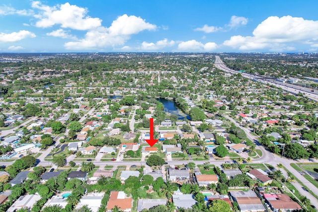 341 NW 37th Street, Deerfield Beach, FL 33064