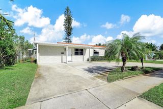 341 NW 37th Street, Deerfield Beach, FL 33064