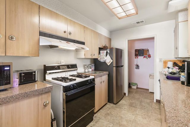 10579 Zibibba Way, Rancho Cordova, CA 95670