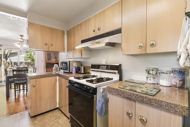 10579 Zibibba Way, Rancho Cordova, CA 95670