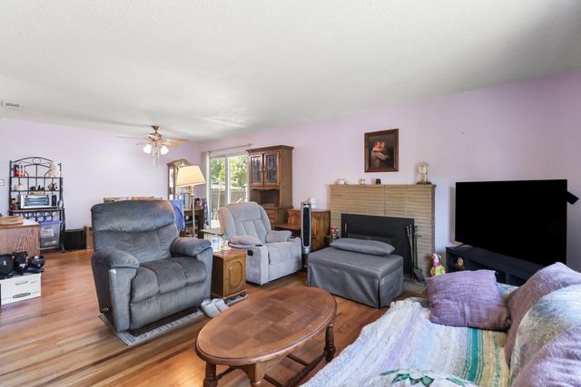 10579 Zibibba Way, Rancho Cordova, CA 95670