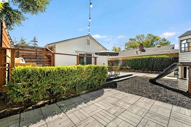 1730 5th Steet, Livermore, CA 94550