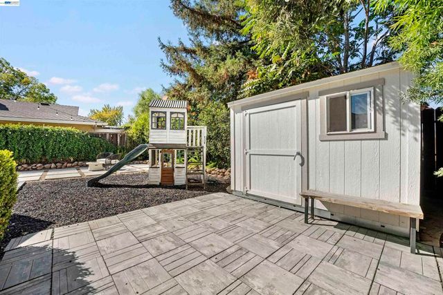 1730 5th Steet, Livermore, CA 94550