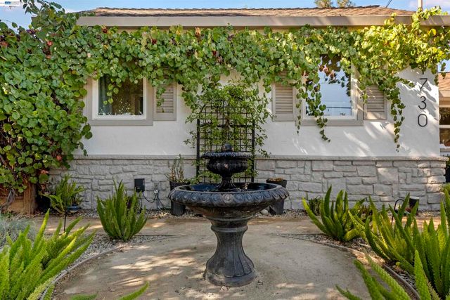 1730 5th Steet, Livermore, CA 94550