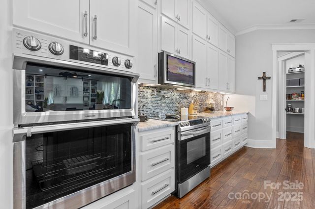 5780 W NC 10 Highway, Hickory, NC 28602