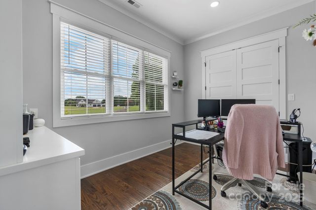 5780 W NC 10 Highway, Hickory, NC 28602