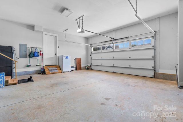 5780 W NC 10 Highway, Hickory, NC 28602