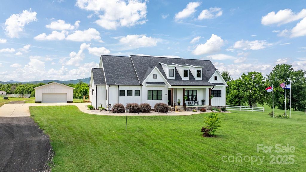 5780 W NC 10 Highway, Hickory, NC 28602