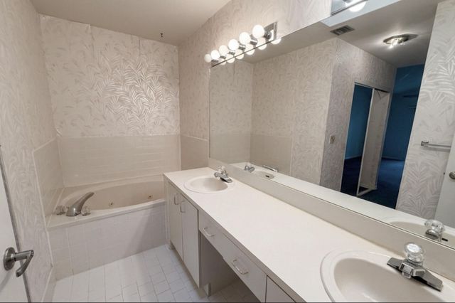 5295 NW 54th Street, Coconut Creek, FL 33073