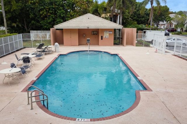 5295 NW 54th Street, Coconut Creek, FL 33073
