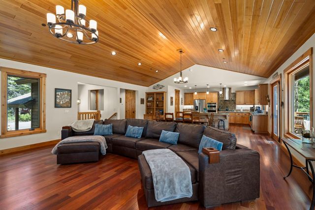 563 Robin Rd, Homewood, CA 96142